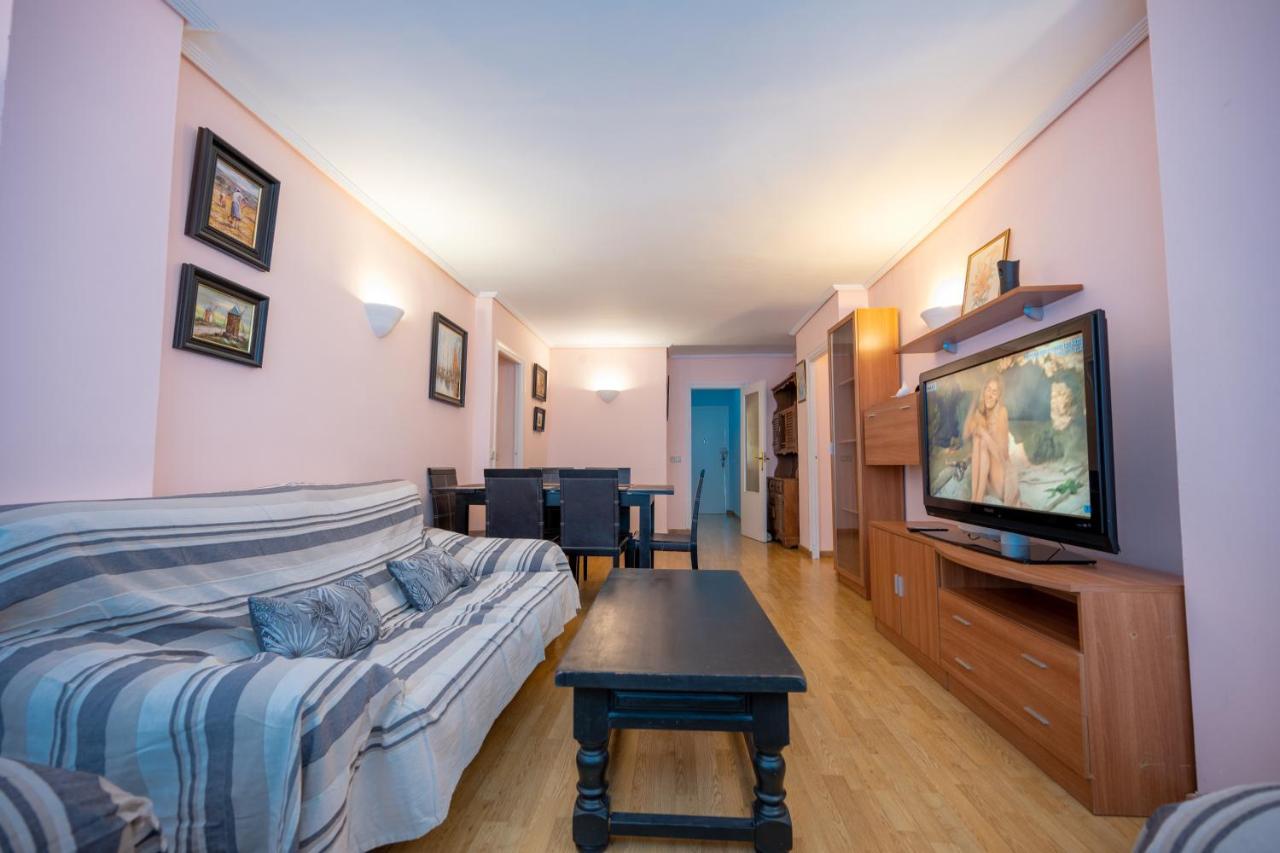 Beautiful Parque Loix 4 Bedroom Apartment Shared Pool, Tennis Court Бенидорм Экстерьер фото